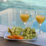 Efilenia Luxury