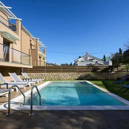 Вилла Efilenia Luxury Контокали