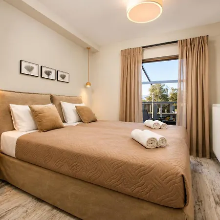 Efilenia Luxury
