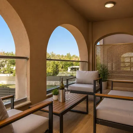 Efilenia Luxury Villa *