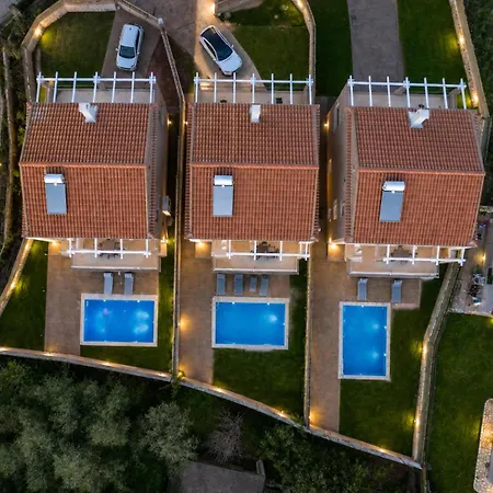 Efilenia Luxury Villa Kontokali