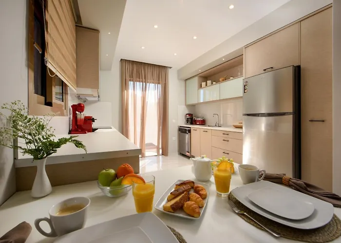 Efilenia Luxury By Nestivo Hospitality *