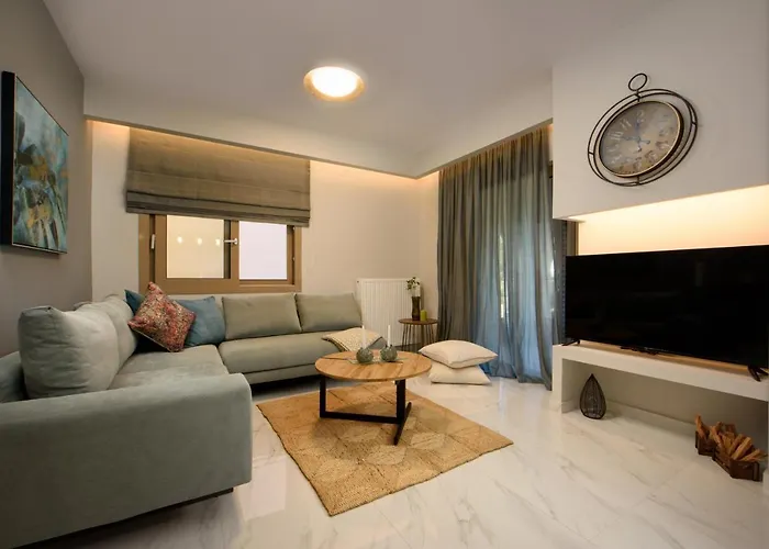 Efilenia Luxury By Nestivo Hospitality