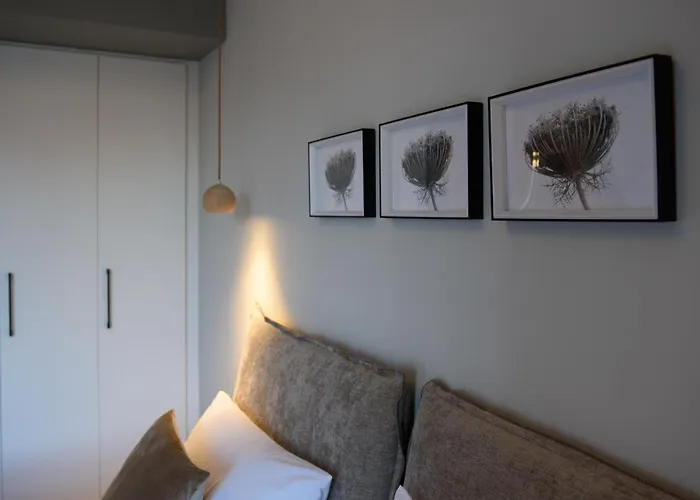 Efilenia Luxury By Nestivo Hospitality * コントカリ
